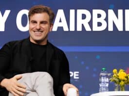 Airbnb CEO Aims for Ultimate Concierge App