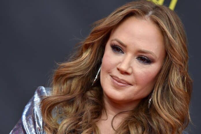 Leah Remini Overcomes Challenges to Earn College Degree at 53