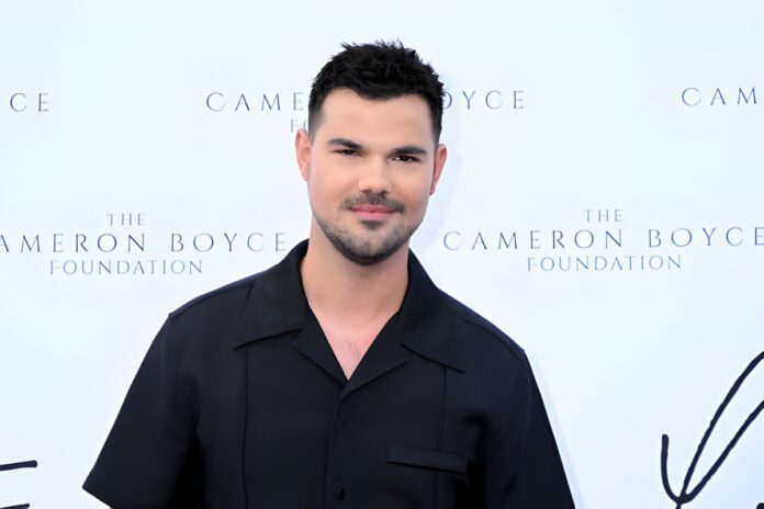 Taylor Lautner's Acrobatic Stunts Steal the Show