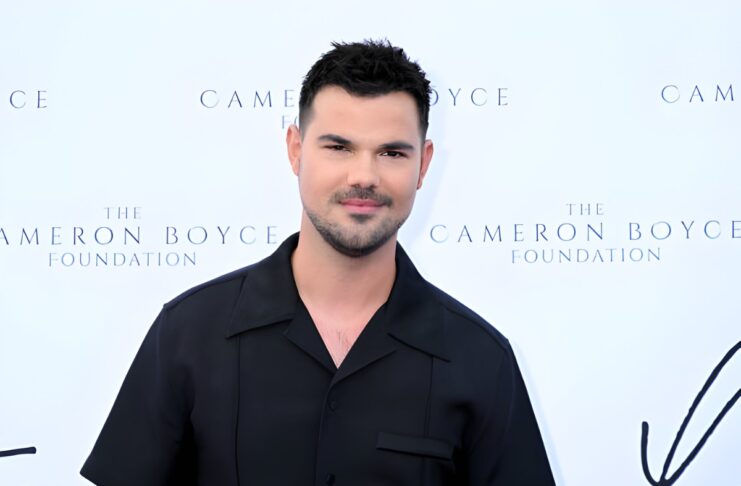 Taylor Lautner's Acrobatic Stunts Steal the Show